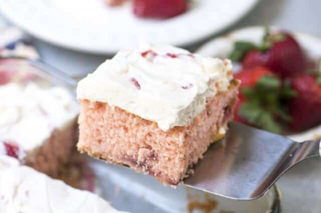 Hawaiian Strawberry Pineapple Cake With Cream Cheese Frosting Hawaiian Strawberry Pineapple Cake With Cream Cheese Frosting