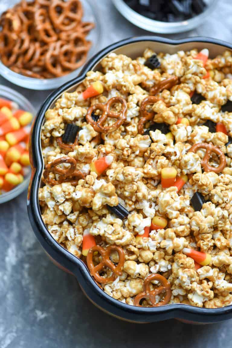 The BEST Caramel Corn Recipe (+ Video) Valerie's Kitchen