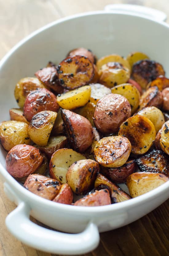 Lemon-and-Garlic-Roasted-Potatoes-039