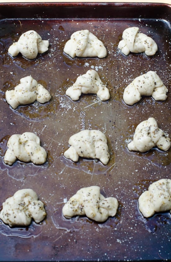 Easy Garlic Parmesan Knots