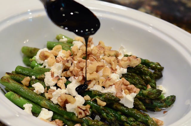 Roasted Asparagus with Balsamic Goat Cheese, and Walnuts