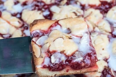 Cherry Pie Bars