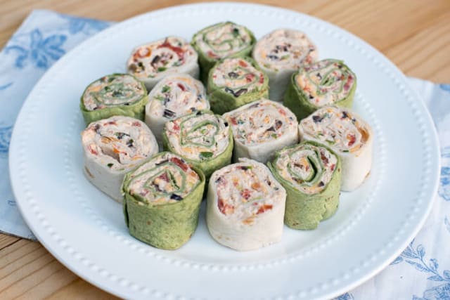 Southwest Chicken Tortilla Pinwheels