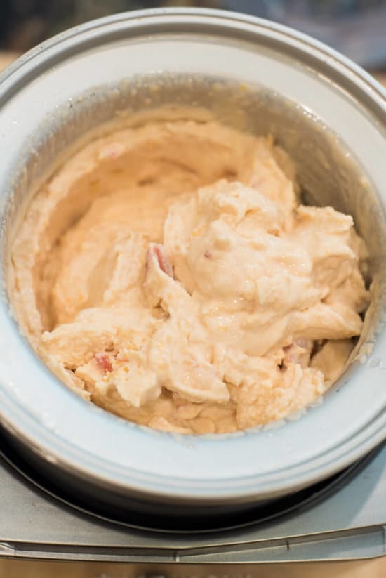 Fresh Peach Frozen Yogurt Recipe