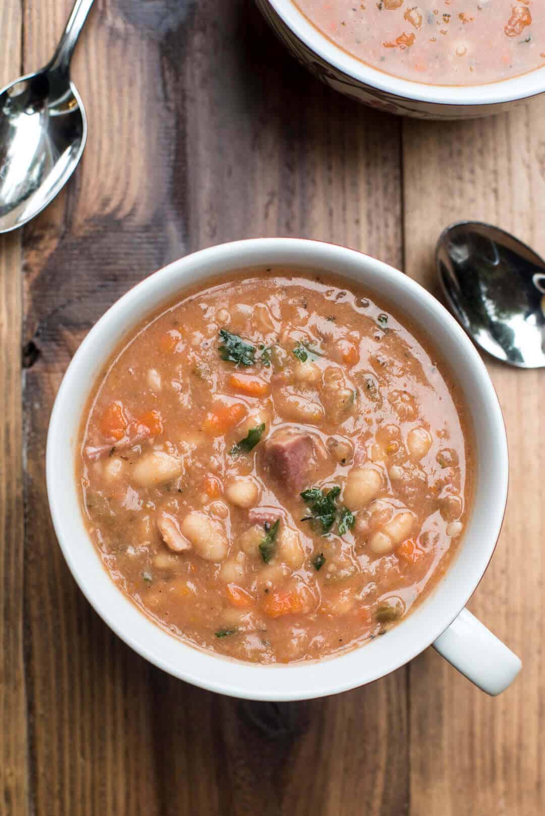 How To Make Ham And Navy Beans In Crock Pot : Slow Cooker Ham And Beans The Magical Slow Cooker - Tips for making crock pot ham and bean soup.