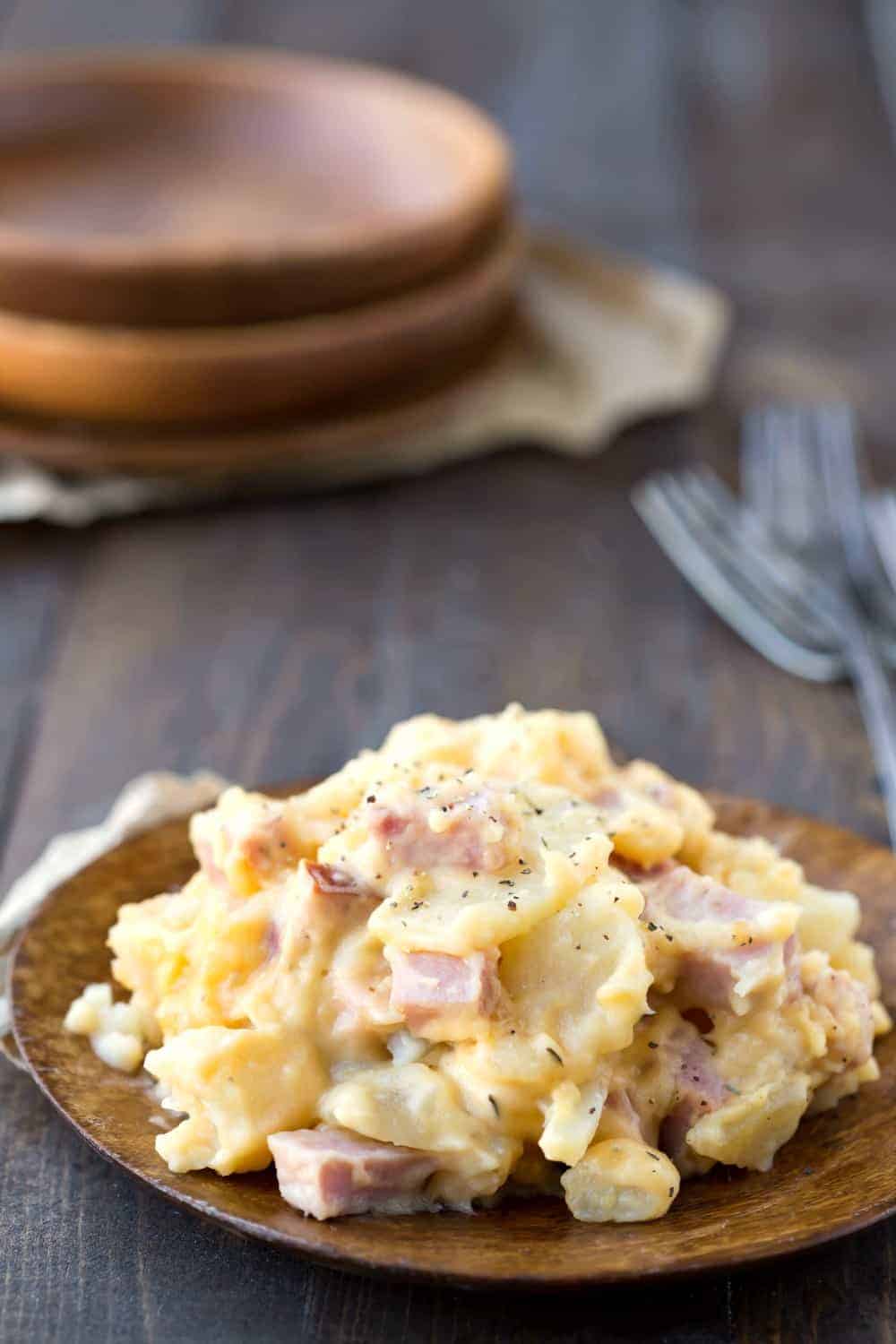 Slow Cooker Scalloped Potatoes | 25 Recipes for Leftover Ham