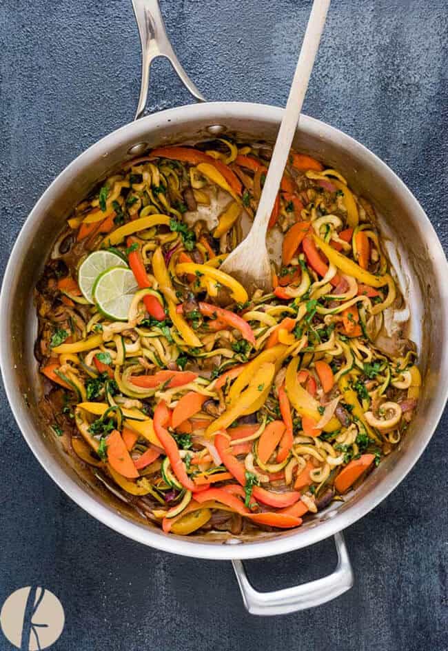 Vegetarian Thai Peanut Zucchini Noodles | 30 Easy One Pot Recipes for Busy Days