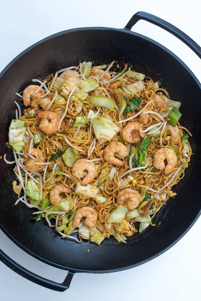 Stir Fried Noodles with Shrimp recipe (Easy Mie Goreng) in a wok.