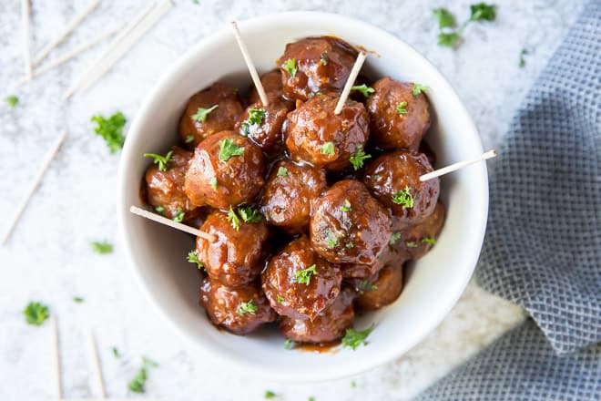 https://www.fromvalerieskitchen.com/wordpress/wp-content/uploads/2019/12/Crock-Pot-Cocktail-Meatballs-16.jpg