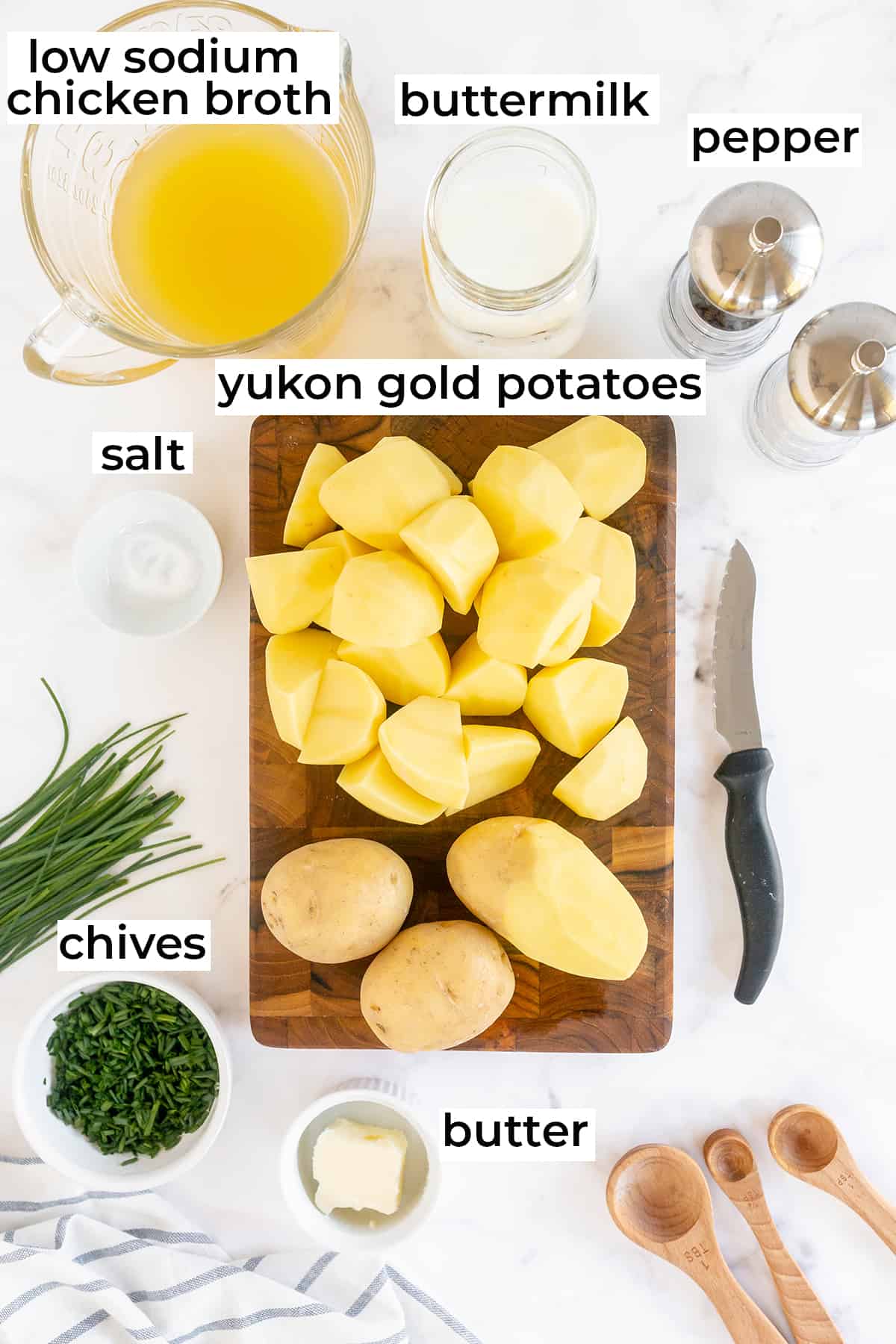 The ingredients required to make Buttermilk Mashed Potatoes