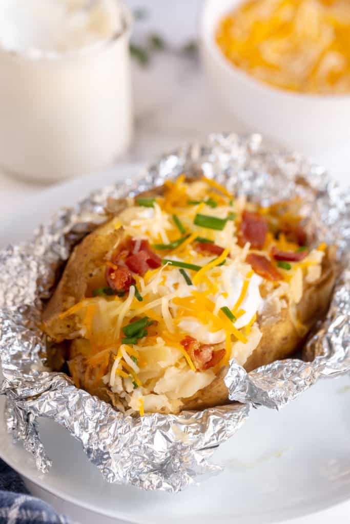 Crock Pot Baked Potatoes (+Easy Meal Ideas!) Valerie's Kitchen