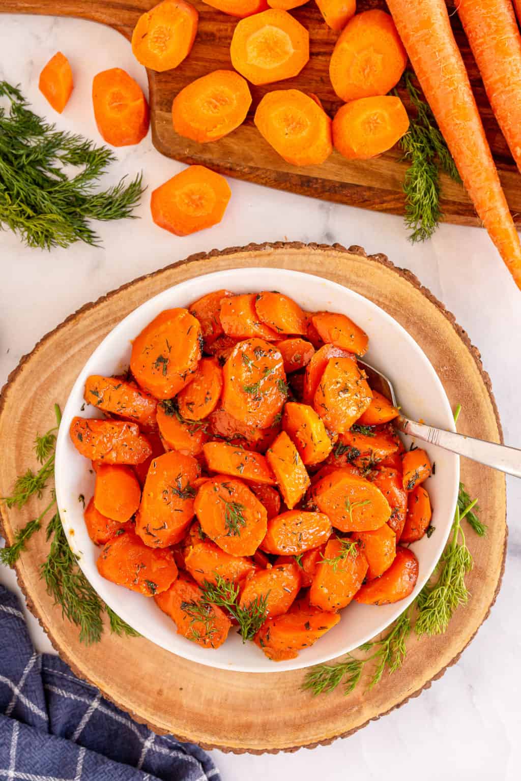 Brown Sugar Dill Carrots (Stovetop Glazed Carrots) Valerie's Kitchen