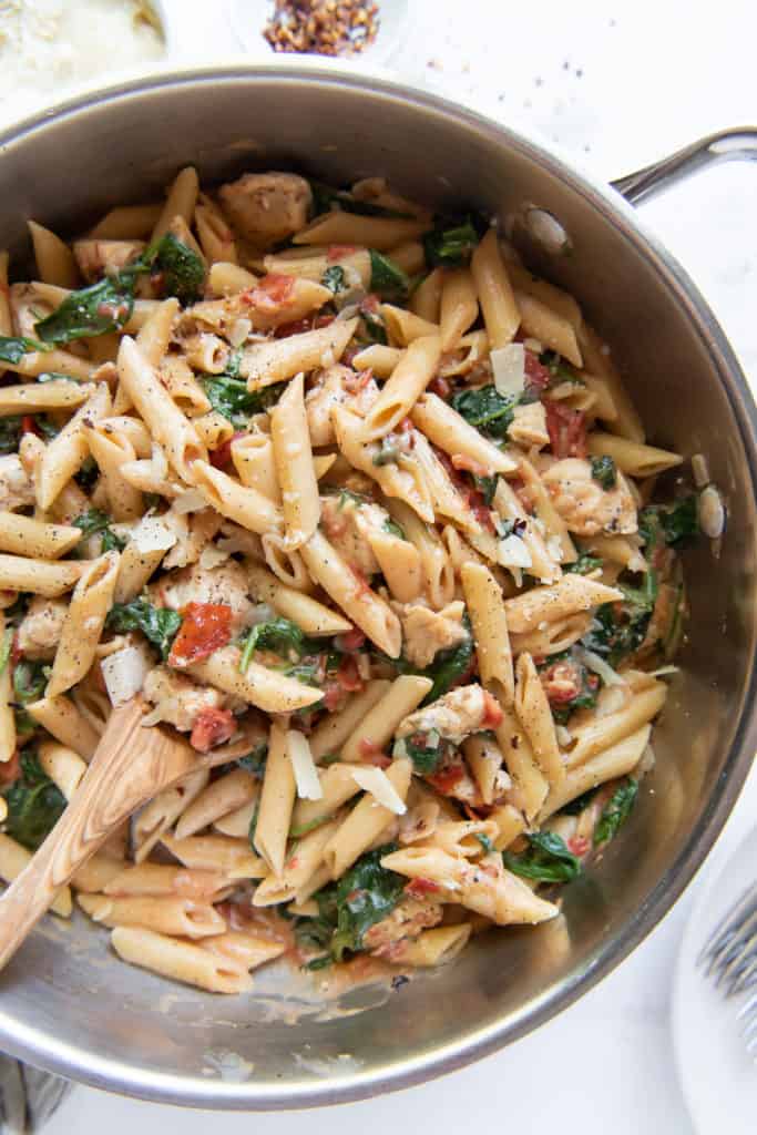 Chicken and Spinach Skillet Pasta (30 Minute Meal!) - Valerie's Kitchen