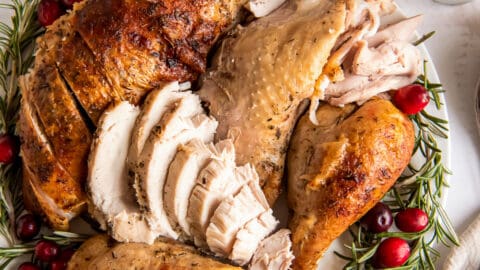 https://www.fromvalerieskitchen.com/wordpress/wp-content/uploads/2021/11/Herb-Roasted-Turkey-27-480x270.jpg