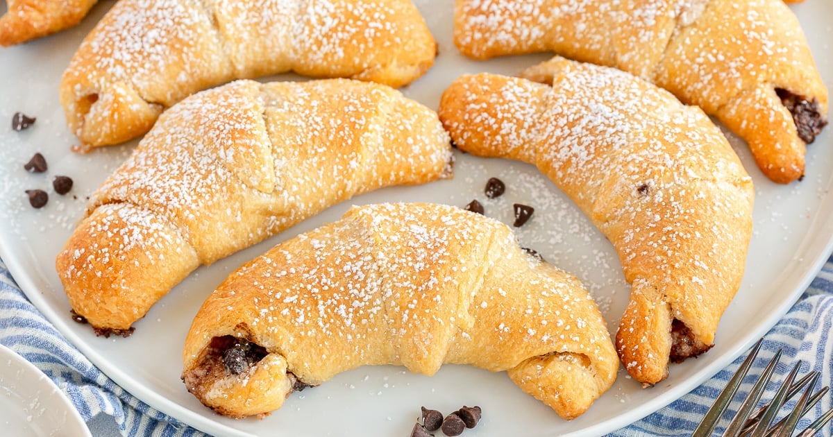 Easy Chocolate Crescent Rolls - From Valerie's Kitchen