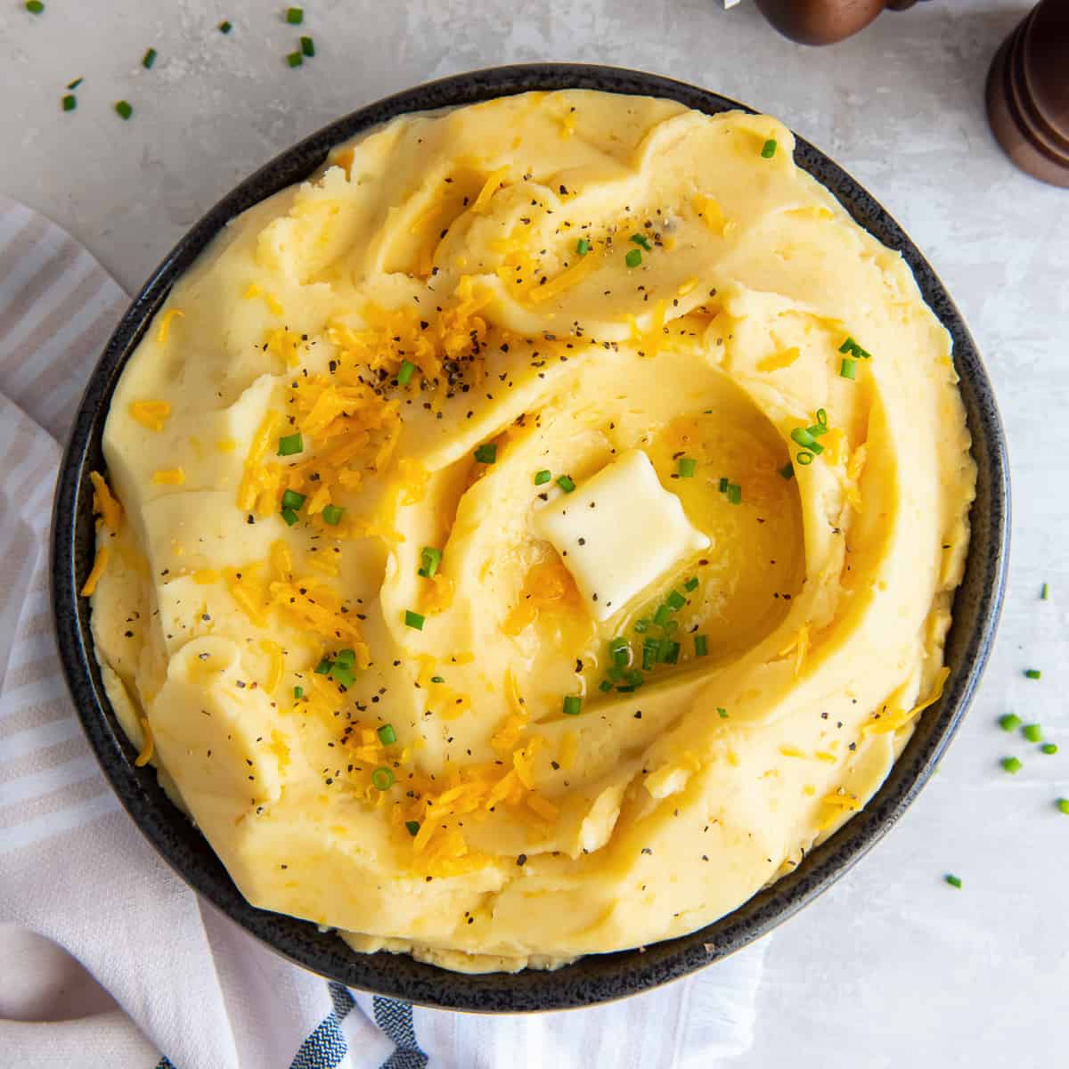 Cheddar shop mashed potatoes