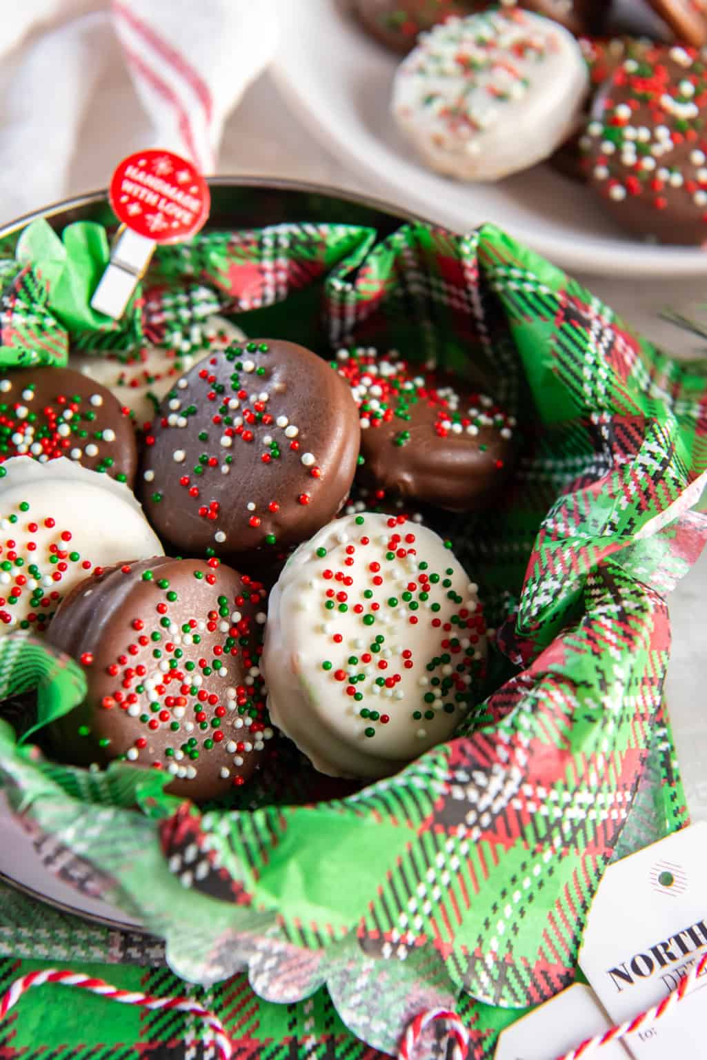 Chocolate-Dipped Ritz Cracker Cookies